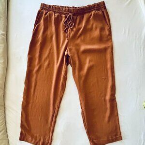 H&M Elastic Tie Waist Soft Cropped Pants in Orange Juice Size L